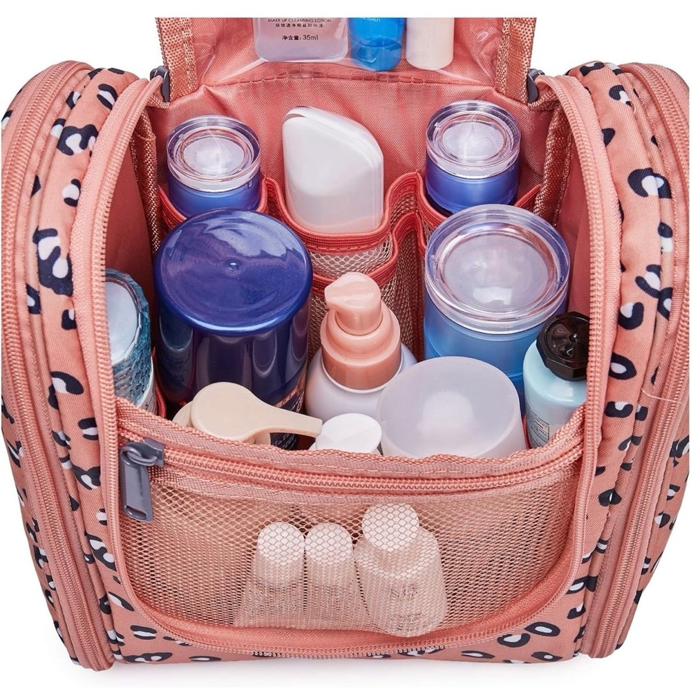 Amazon Pink-Orange Medium Leopard Print Travel Bag - image 6